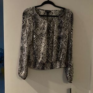 NWT A. BEYER Black & White Pullover Blouse
